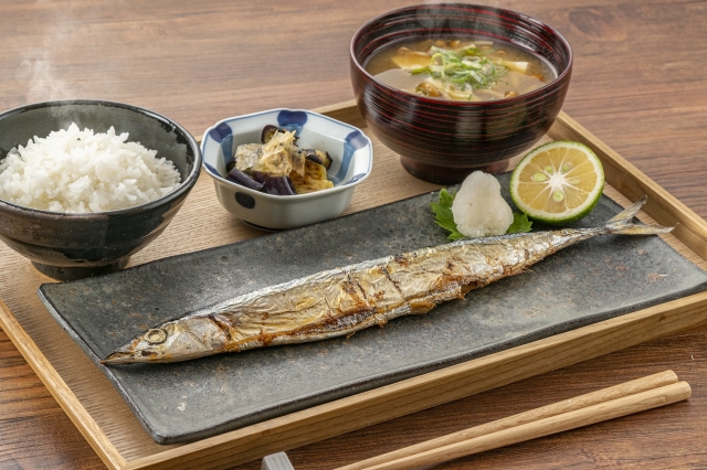 青魚の和朝食